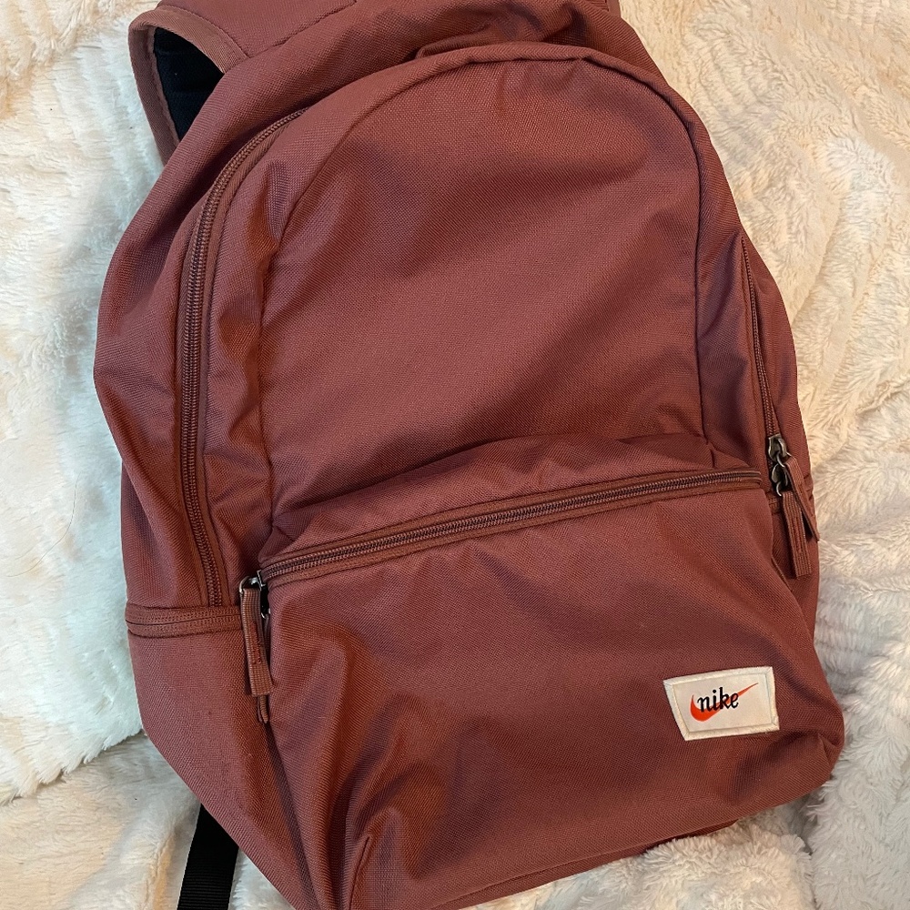 Nike Sportswear Heritage Backpack Rust Brown With Laptop Sleeve